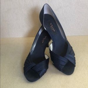 Navy Nina Kitten Heels